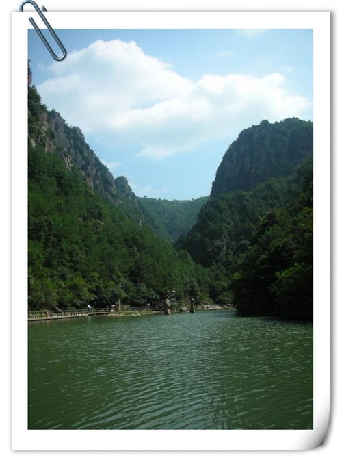 (逍遥八仙湖景区)探寻逍遥八仙湖的神秘之处：湖光山色间，自在逍遥的仙境之旅